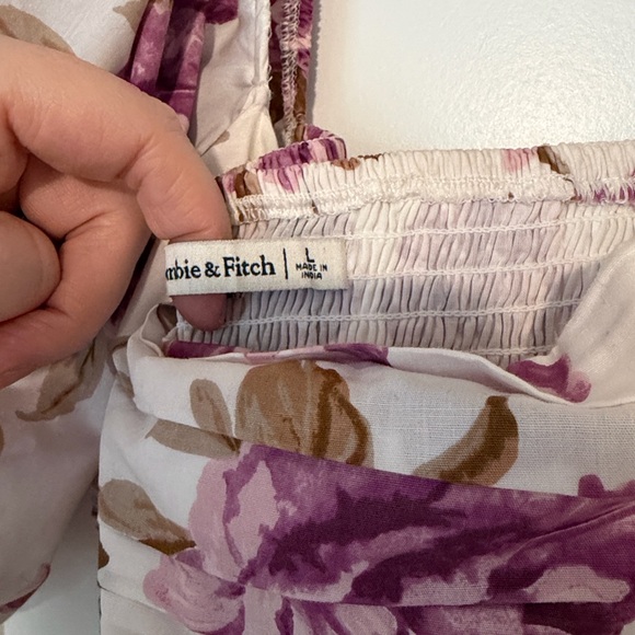 Abercrombie & Fitch Emerson Poplin Puff Sleeve Midi Dress - Picture 3 of 3